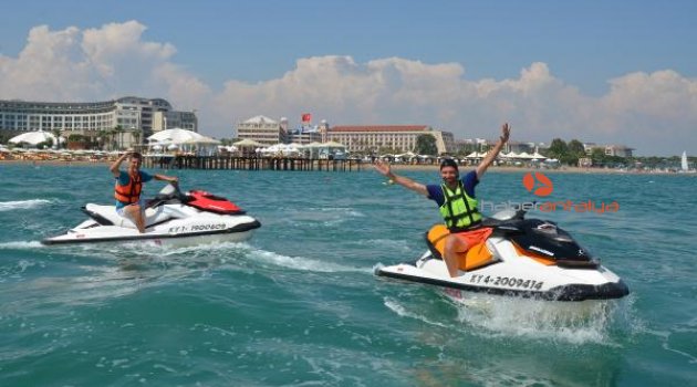 Hollandalı tenisçilerin Antalya keyfi