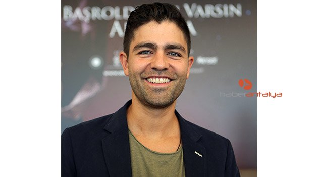 Hollywood yıldızı eski sevgililerin yolu Antalya'da kesişti
