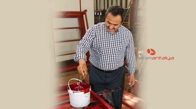 HÜSEYİN SAMANİ BU KEZ DE BOYA YAPTI