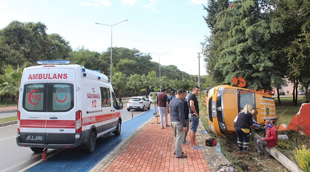İki ayda yoldan çıkan dört farklı aracın kazası aynı duvarda son buldu