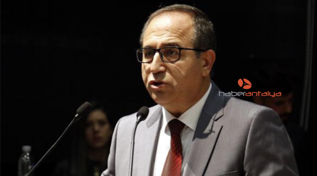 İletişim Fakültesi'nde 'röportaj' tartışması