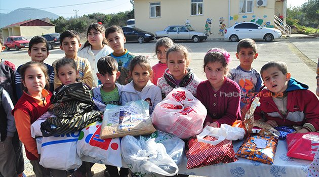 İlkokul öğrencisinden Mehmetçiğe duygulandıran hediye
