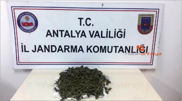 İranlı yolcunun valizinden uyuşturucu çıktı