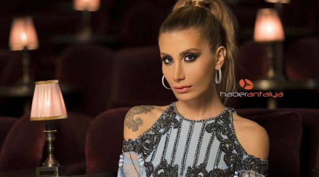 İrem Derici, 18 günlük yoğun bakım tedavisinin ardından sahneye çıktı