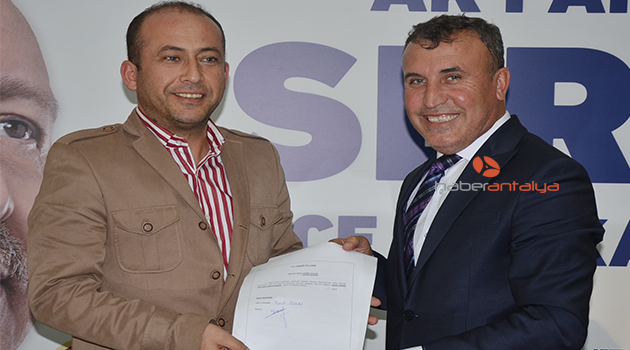 İş insanı Tosun aday adayı oldu