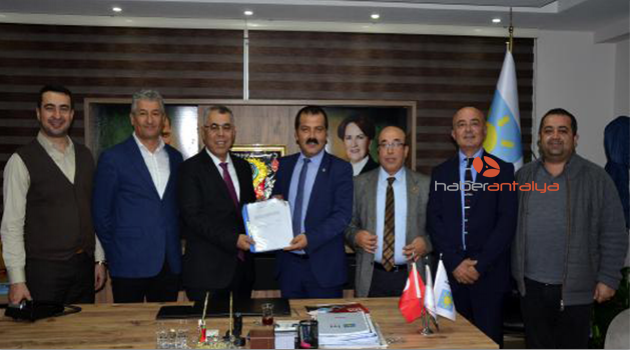 İYİ Partili Yılmaz aday adayı oldu