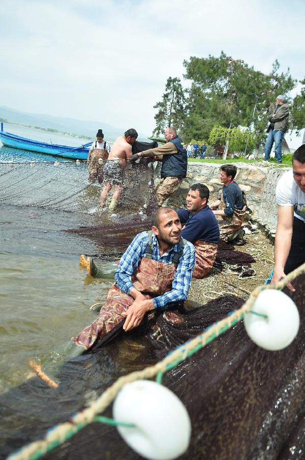 İznik Gölü’nde ‘canavar' Balığa' Av Yasağı Yok