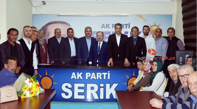 İzzet Yılmaz, Ak Parti'den aday adayı oldu