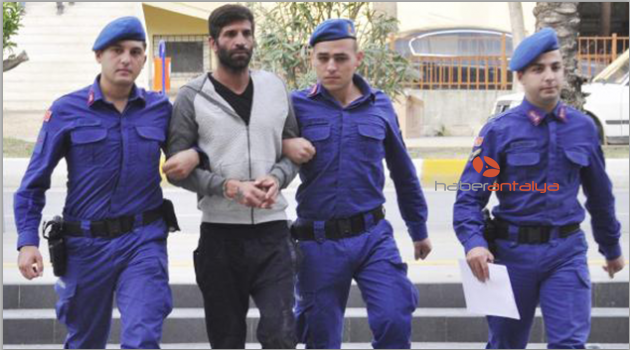 Jandarma şüpheliyi dere yatağında yakaladı