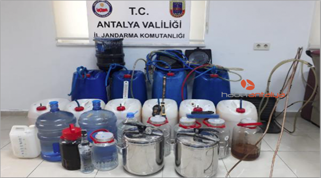 Jandarmadan sahte alkol operasyonu