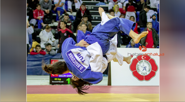 Judo'da Büyükler Türkiye Şampiyonası başladı