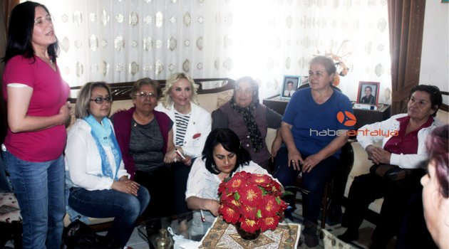 "KADINLAR OLARAK DERTLERİMİZ ORTAK''
