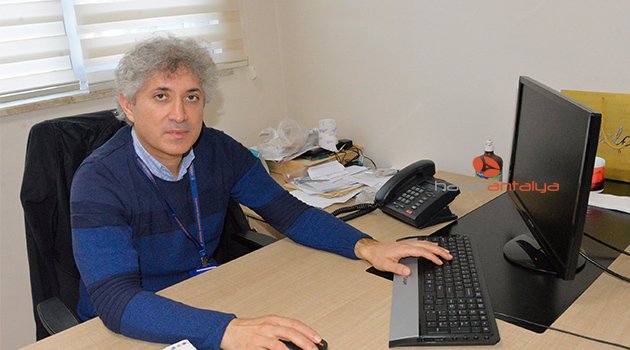 'Kafa nakli, yüz naklinden daha zor değil'
