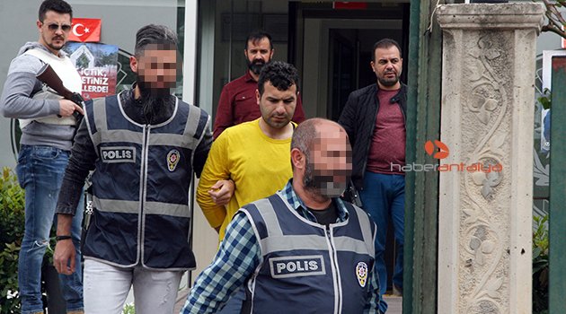 KAFEDE DEHŞET YAŞATMIŞTI