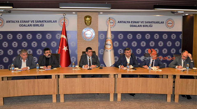 Kamyoncuların talepleri konuşuldu