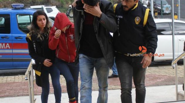 Kapkaç yapan çift yakalandı