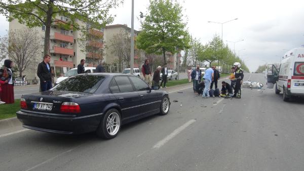  Kask Takmayan Sürücü Yaralandı