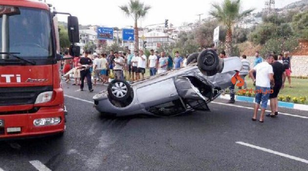 Kaş'ta feci kaza: Yaralılar var
