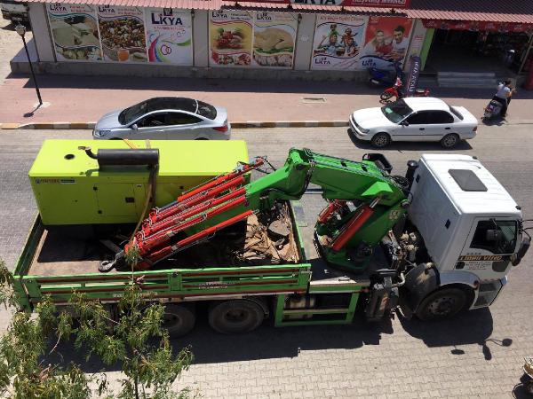KAŞ'TA SU KESİNTİLERİNE JENERATÖRLÜ ÇÖZÜM