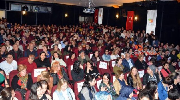 Kemer Belediyesi'nden kadınlara hediye