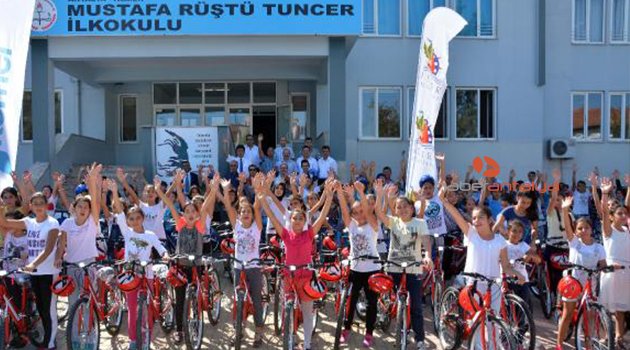 Kemer'de bisiklet dağıtımları başlıyor