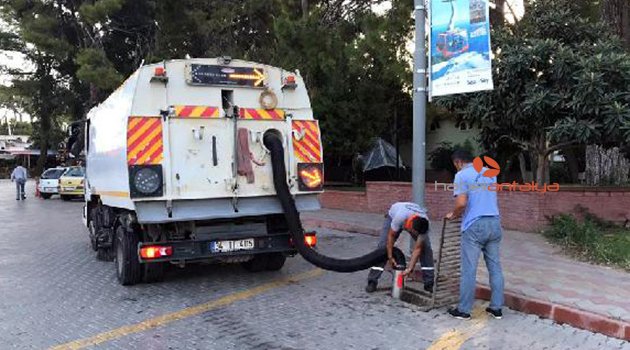 Kemer'de kış temizliği