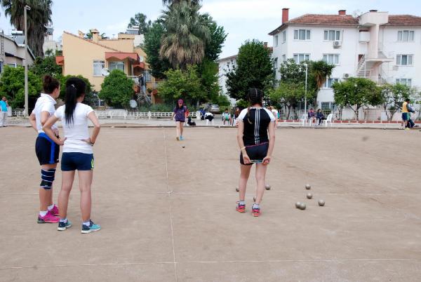 KEMER'DE SPOR FESTİVALİ