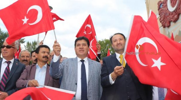 Kemer'den askerlere hijyen desteği