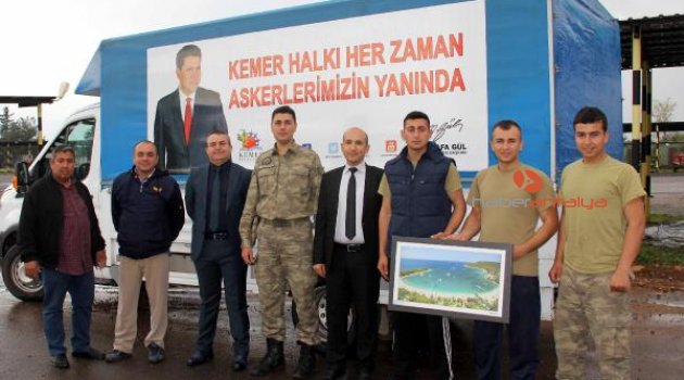 Kemer'den gönderilen yardımlar teslim edildi