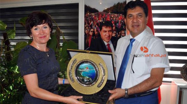 Kemer'e kardeş kent ziyareti