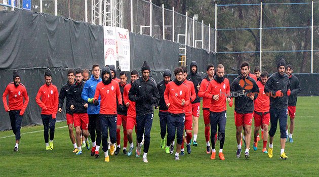 KEMERSPOR 2003'TE HEDEF 3 PUAN