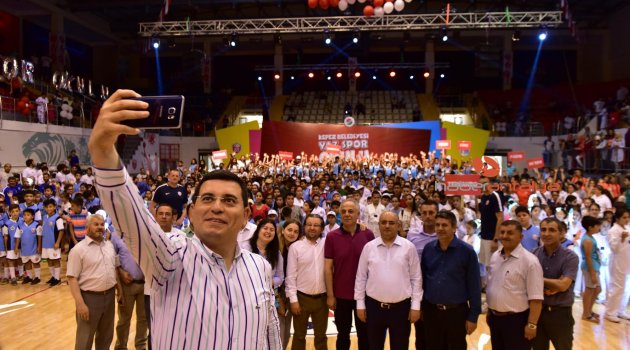 Kepez 3 bin 500 çocukla ‘Yaza Merhaba’ dedi
