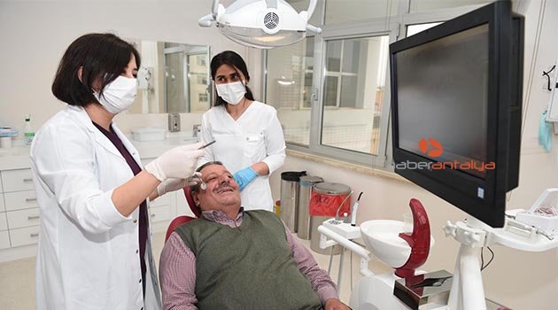 Kepez Sağlık Merkezi’nde implant tedavisi