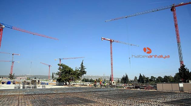 Kepez-Santral'de konutlar yükseliyor