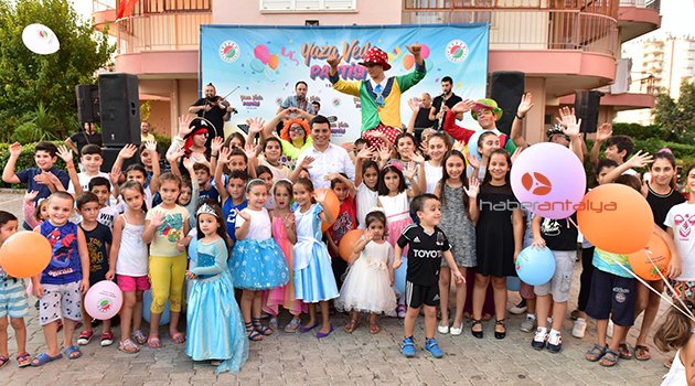 Kepez'de yaza renkli veda