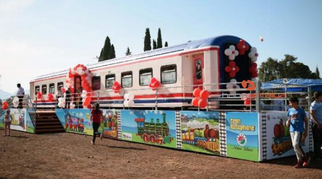 Kepez'den çocuklara tren kütüphane