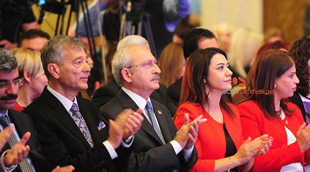 Kılıçdaroğlu: Müfettiş ordusu görevlendirdiler beş kuruşluk bir yolsuzluk bulamadılar