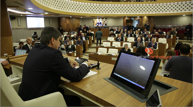 Kimsenin gözünün yaşına bakmayız