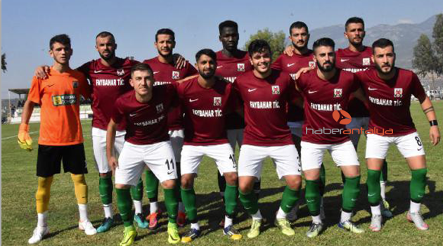 Kınıkspor 3 puanı tek golle aldı