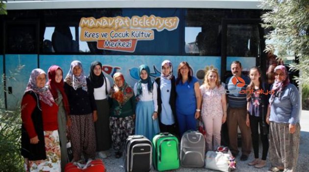Kız öğrencilere yaz kampı