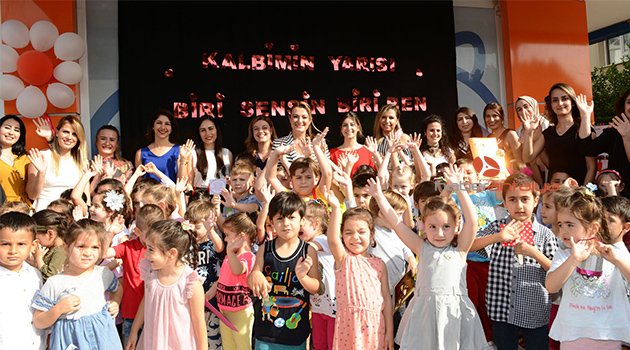 Konyaaltı Belediyesi kreşlerinde annelere sürpriz