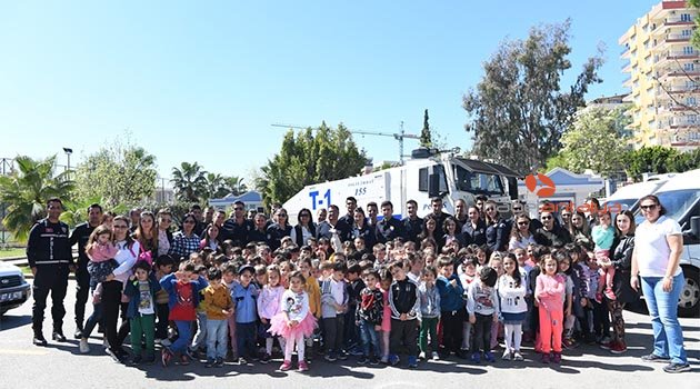 Konyaaltı Kreşi’nden polis teşkilatına ziyaret