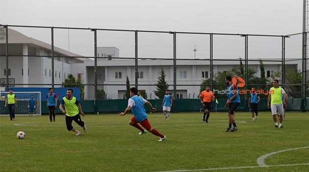Konyaaltı Mahalleler arası futbol turnuvası