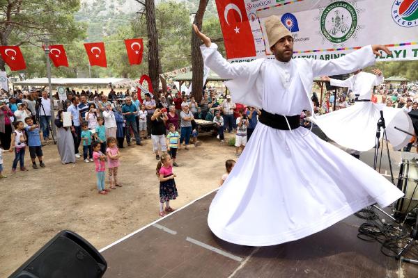 BOL KAŞIKLI PİKNİK