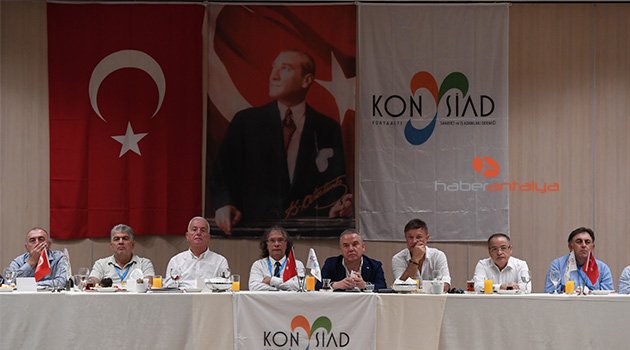 KONYSİAD’ın ilk konuğu Böcek oldu