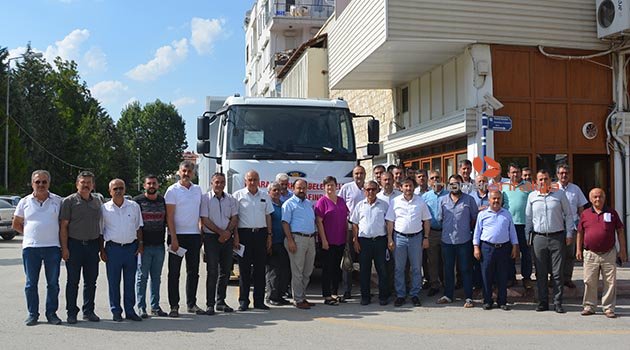 Korkuteli Belediyesi'ne hibe kamyon
