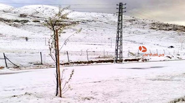 KORKUTELİ'NE YILIN İLK KARI YAĞDI