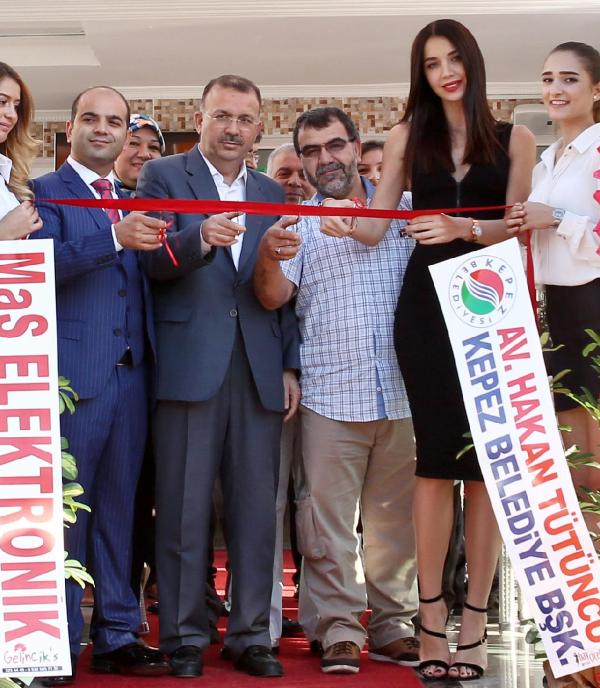 KRAL KÜNEFE ÜÇÜNCÜ ŞUBESİNi AÇTI