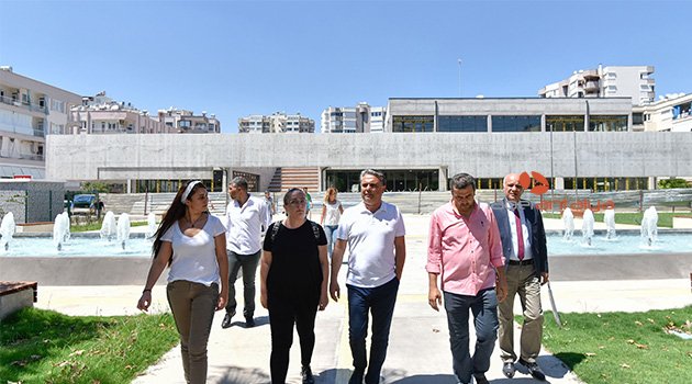 Kültür merkezi mimarisiyle dikkat çekiyor