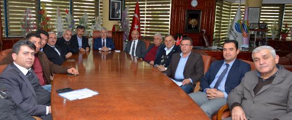 Kumluca'da Deve Güreşi Toplantısı